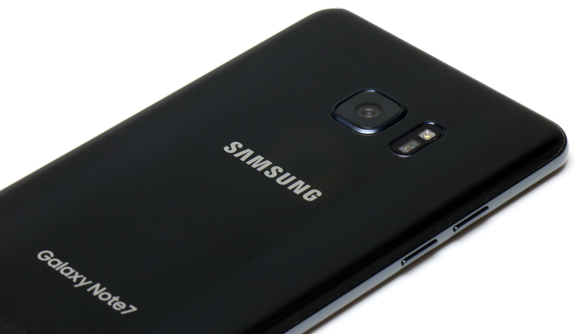 Samsung Galaxy Note 7 Review: Feature-Packed And Refined [Updated]