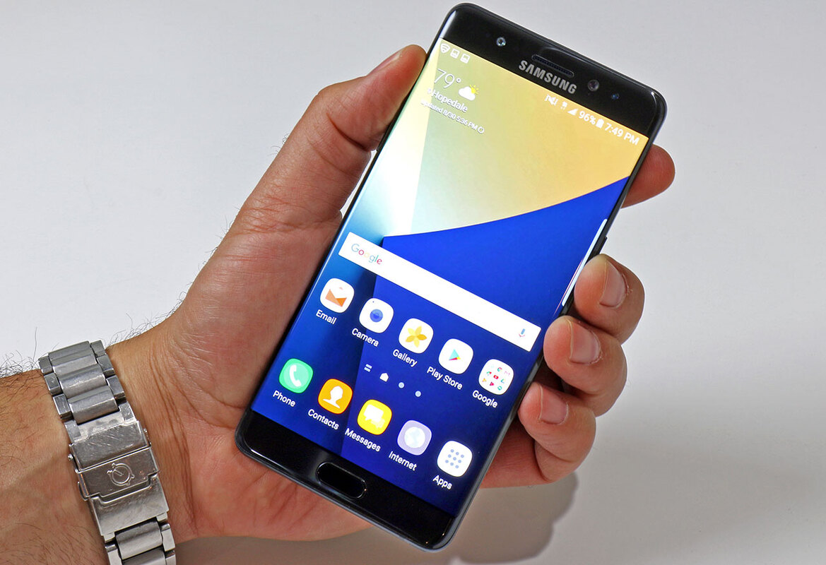 Samsung Galaxy Note 7 Review: Feature-Packed And Refined [Updated]