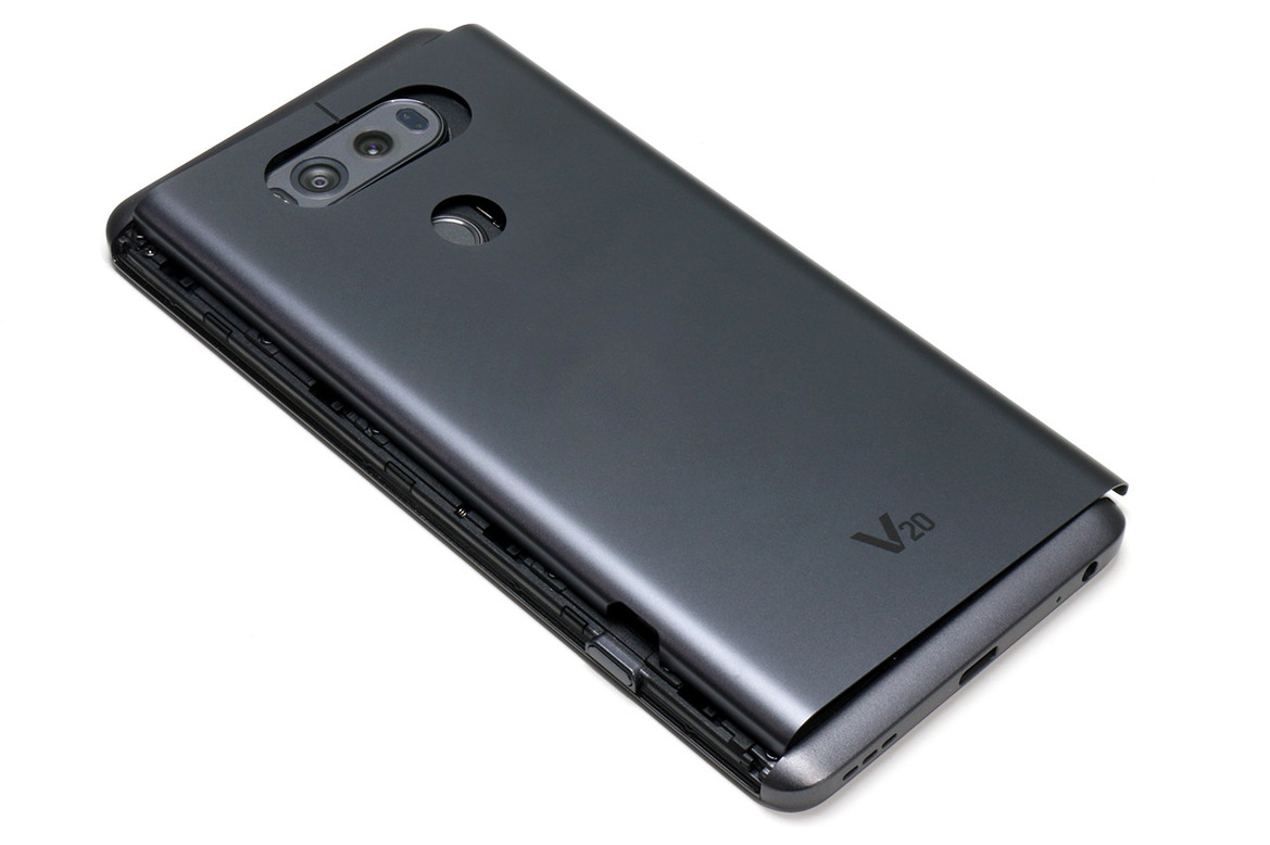 LG V20 Review: Android Nougat-Infused And Feature-Rich