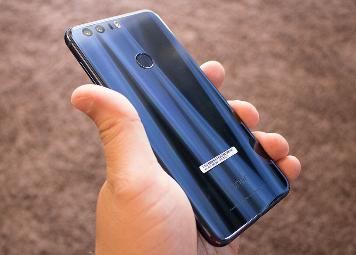 Huawei Honor 8 Review: A Stylish, Affordable Android Smartphone