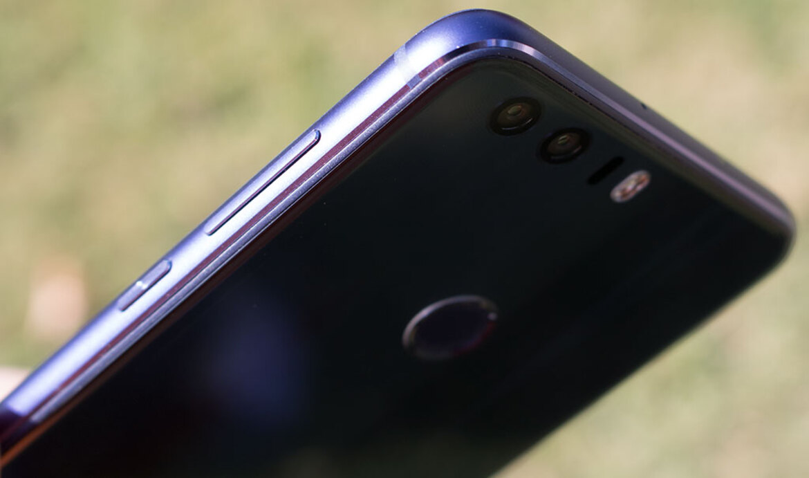 Huawei Honor 8 Review: A Stylish, Affordable Android Smartphone