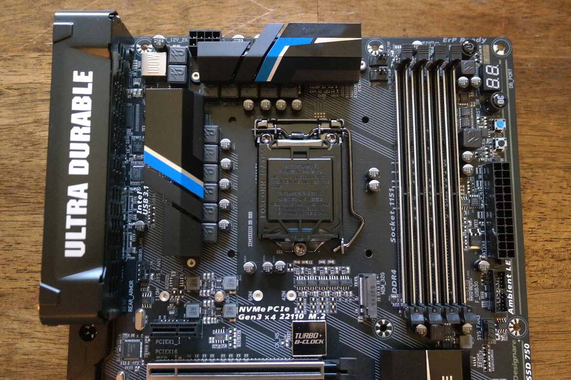 Gigabyte Z170X-Designare Motherboard Review: Affordable, High-Tech, Great Performance