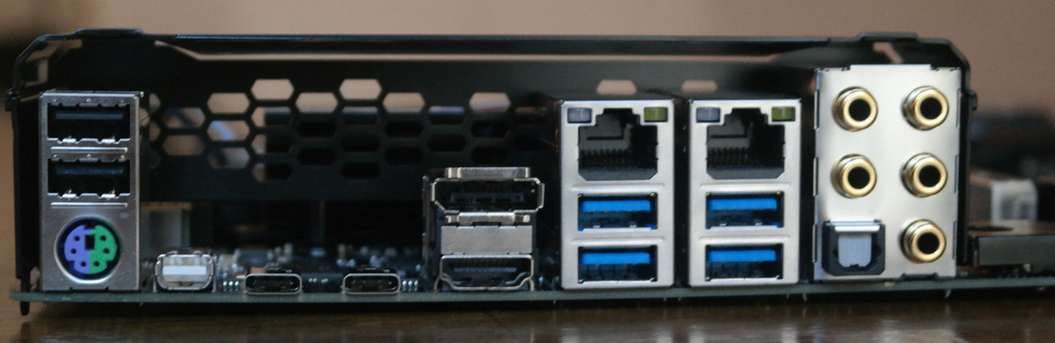 Gigabyte Z170X-Designare Motherboard Review: Affordable, High-Tech, Great Performance