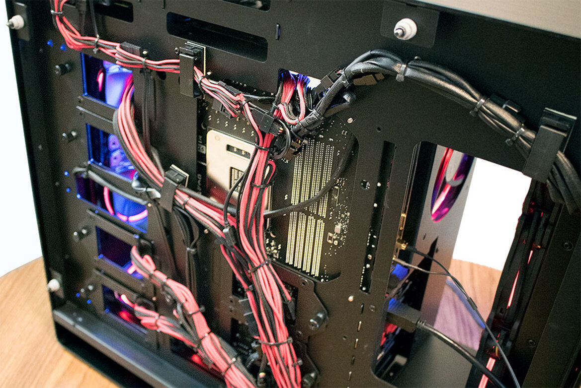 Cybertron CLX Ra System Review: A Luxury Dual GTX 1080 Killer Gaming Rig