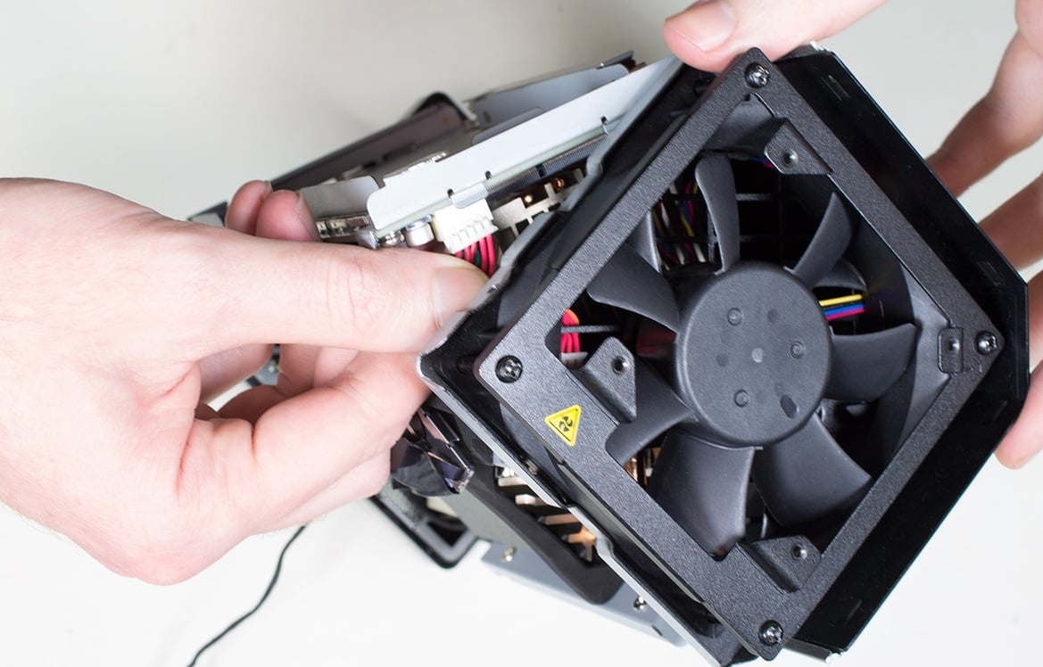 Gigabyte BRIX Gaming UHD Review With Teardown And Rebuild Action