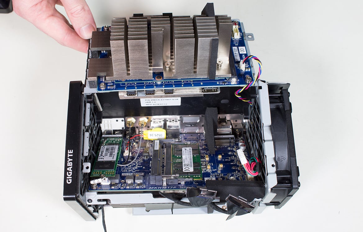 Gigabyte BRIX Gaming UHD Review With Teardown And Rebuild Action