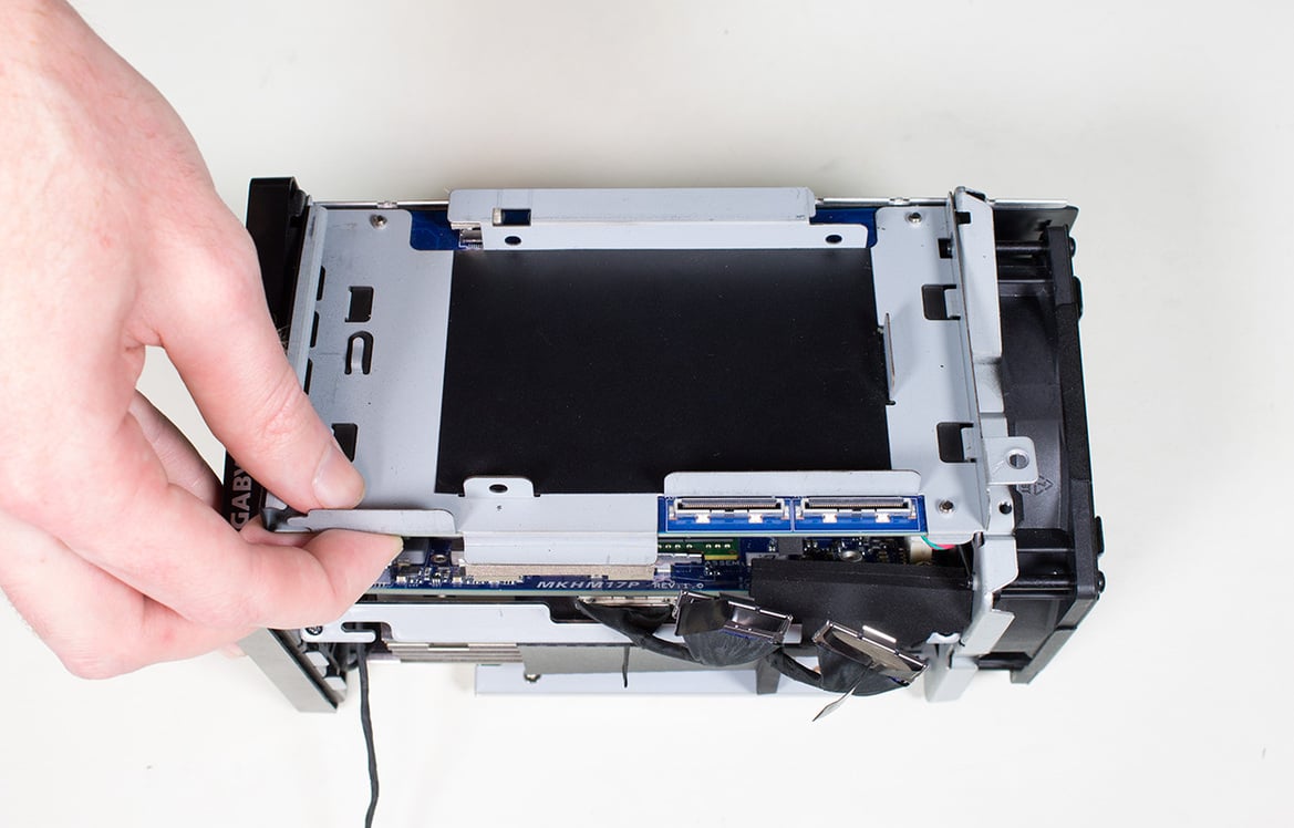 Gigabyte BRIX Gaming UHD Review With Teardown And Rebuild Action