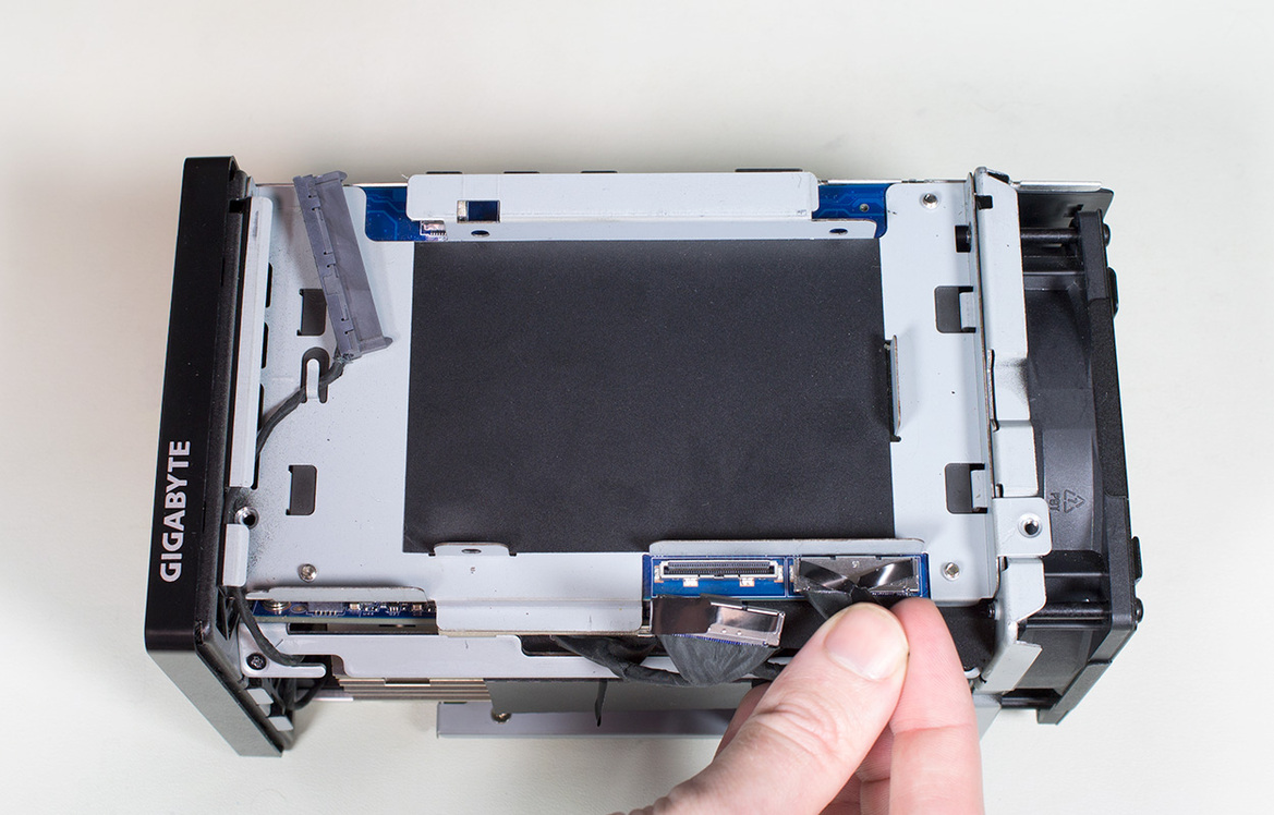 Gigabyte BRIX Gaming UHD Review With Teardown And Rebuild Action