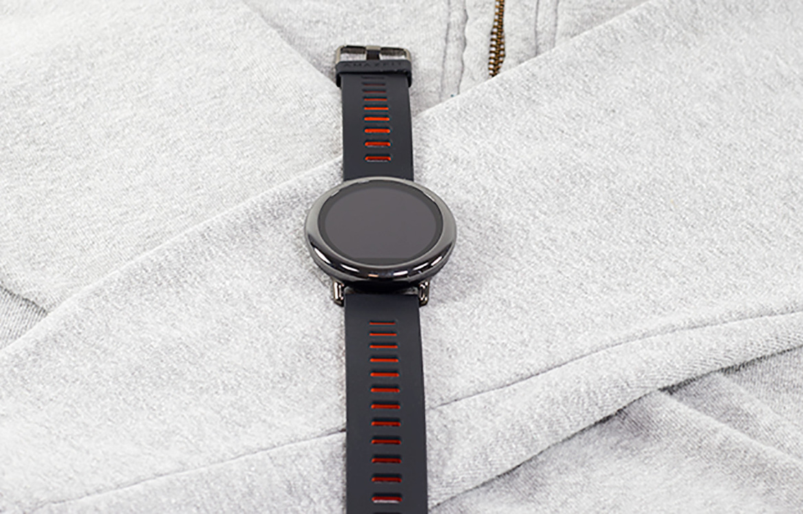 Amazfit Pace GPS Smartwatch Review: Sleek, Attractive, And Great Battery Life