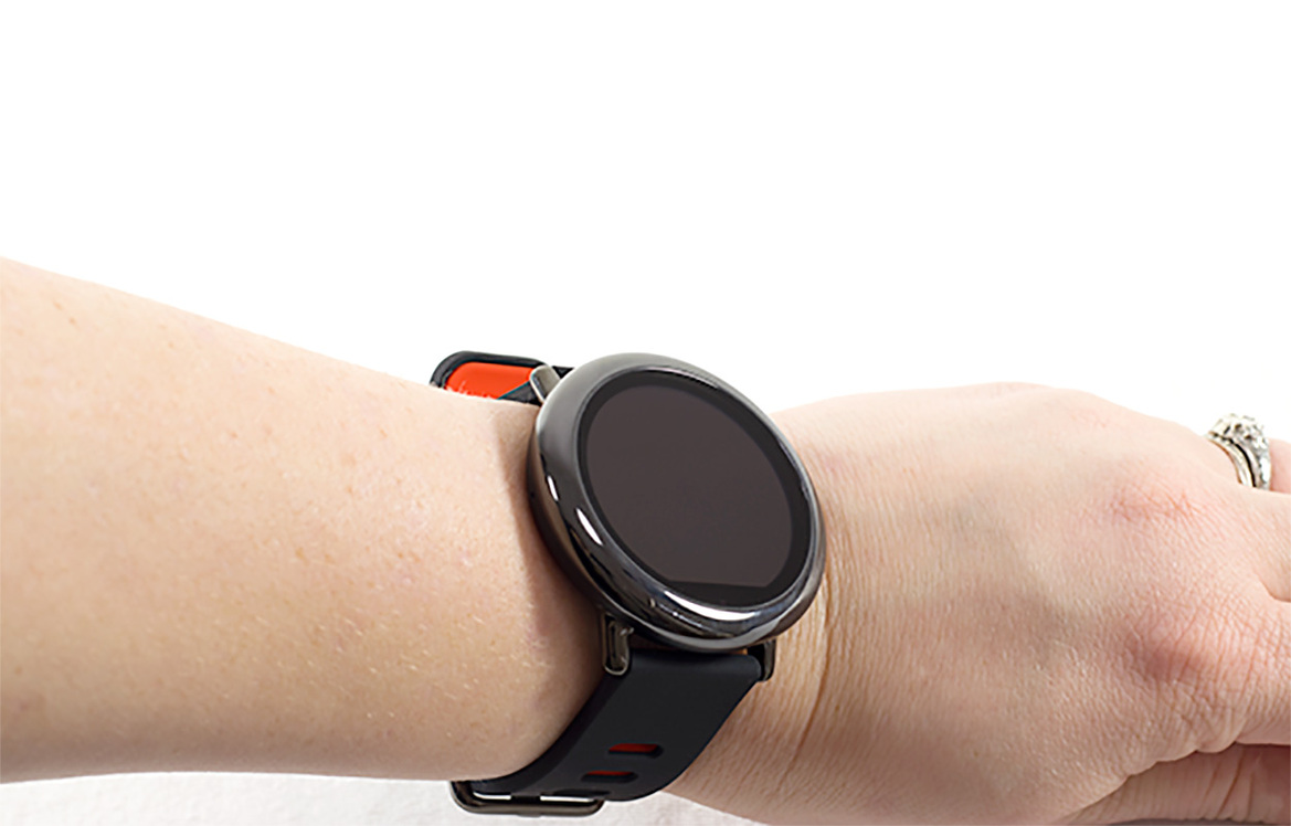 Amazfit Pace GPS Smartwatch Review: Sleek, Attractive, And Great Battery Life