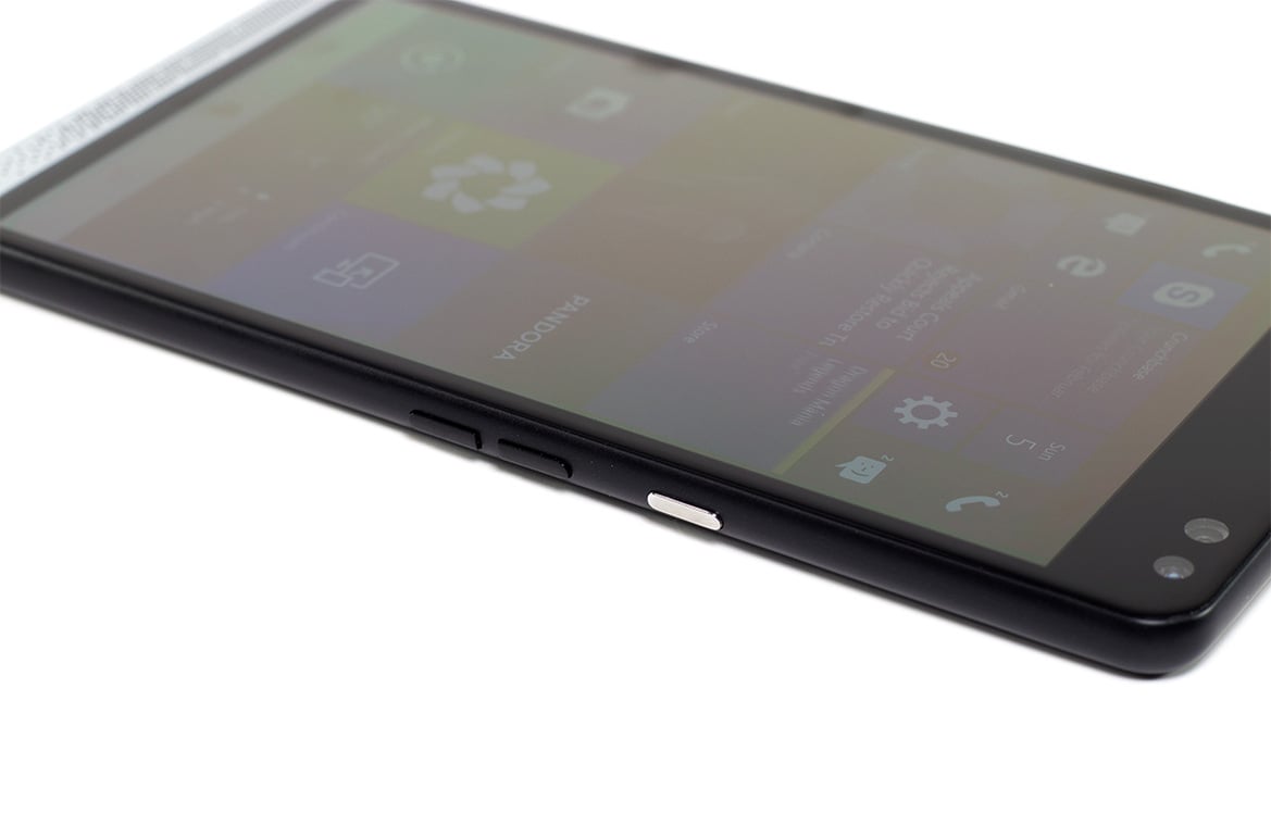 HP Elite x3 Windows 10 Smartphone Review: An Office In Your Pocket