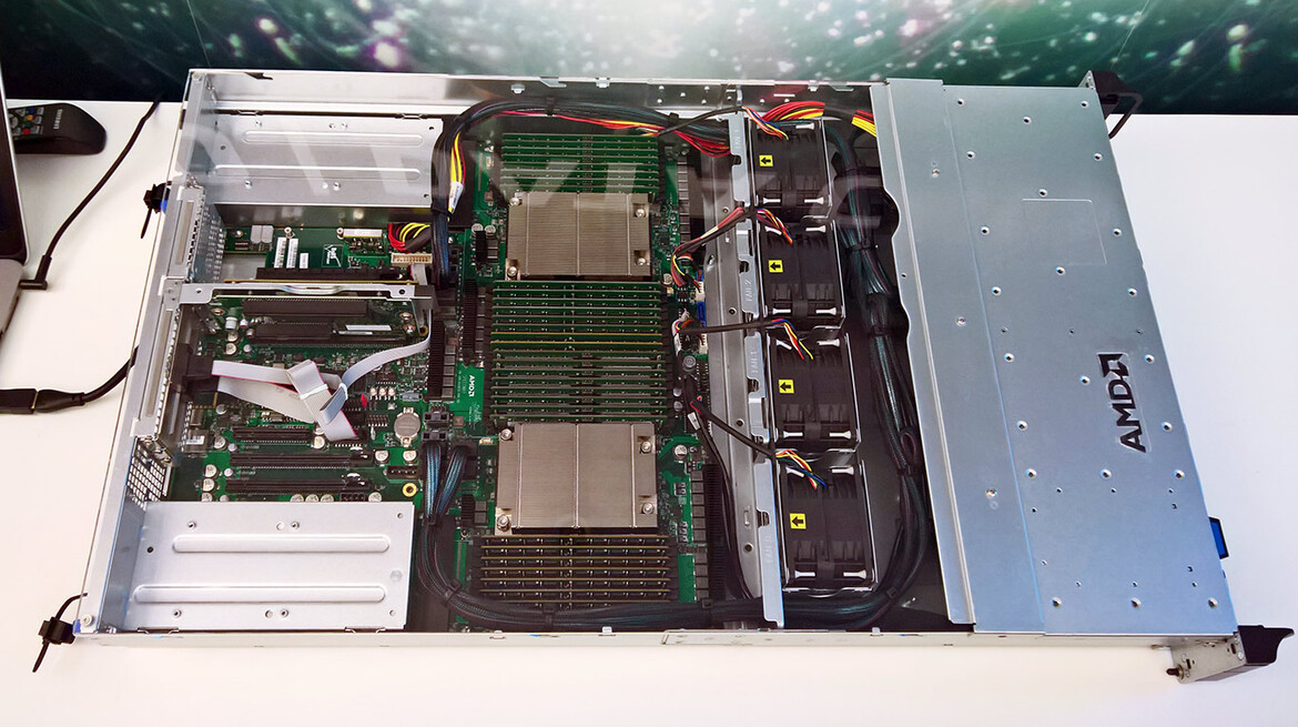 AMD Poised To Disrupt The Data Center With Zen-Based Naples Platform