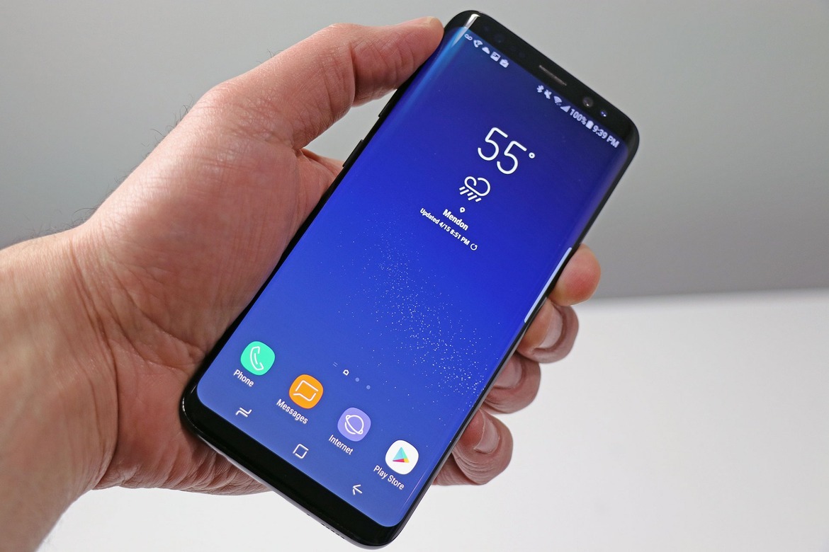 Samsung Galaxy S8 Review: Android Excellence In Performance And Design