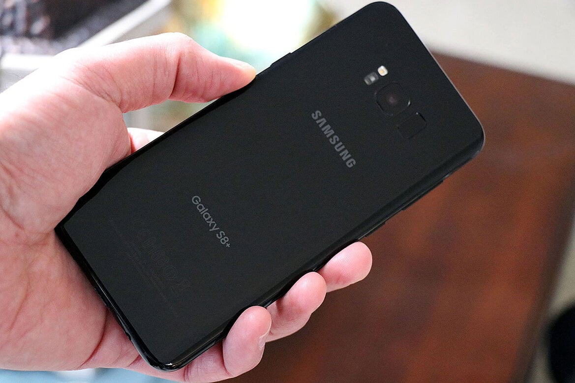 Samsung Galaxy S8 Review: Android Excellence In Performance And Design