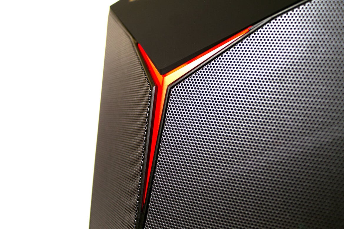 Lenovo IdeaCentre Y710 Cube Review: Big Gaming Performance In A Small Package