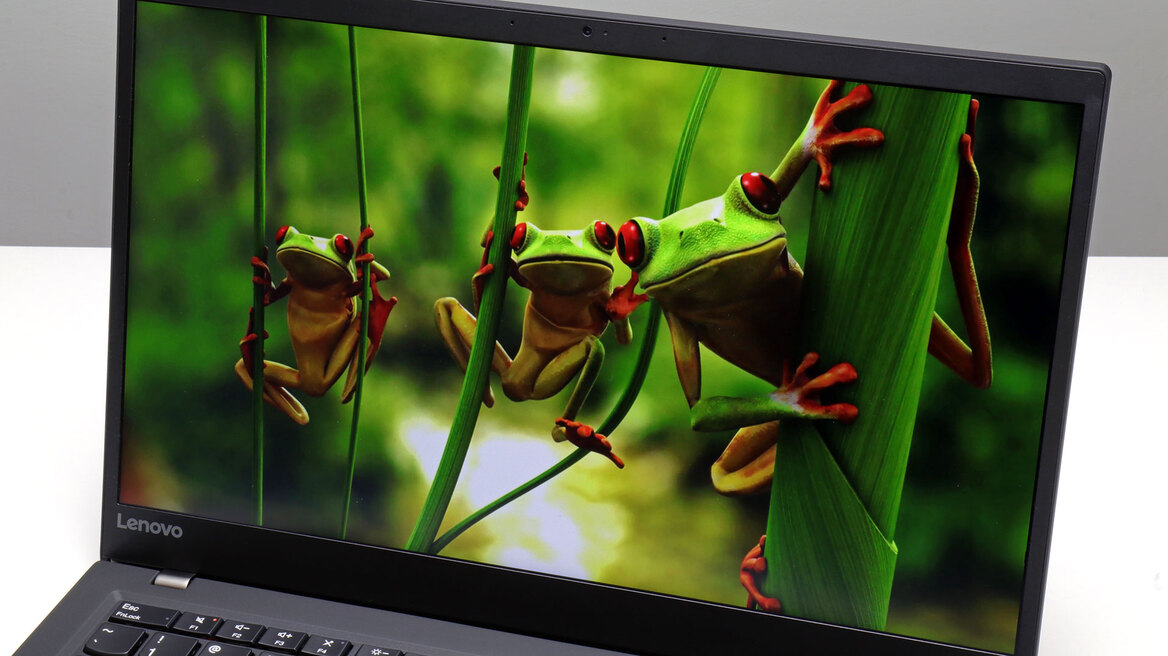 Lenovo ThinkPad X1 Carbon (2017) Review: Optimized Mobility