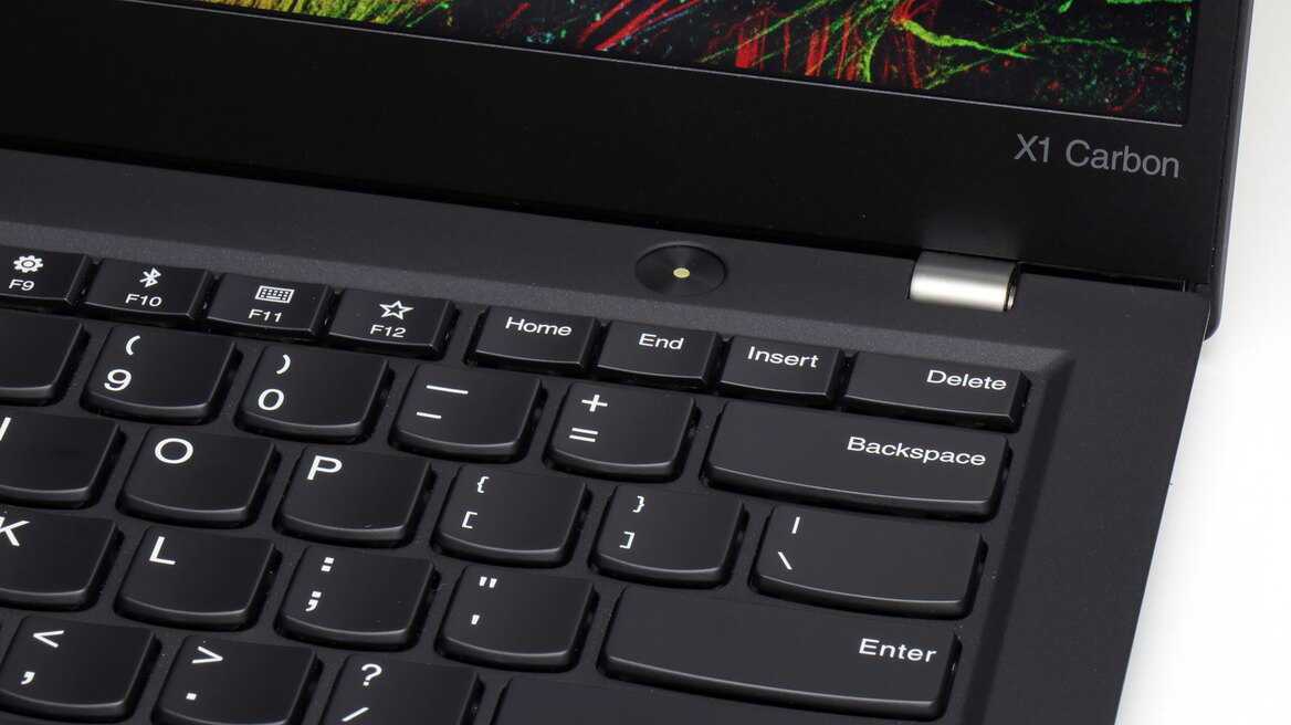 Lenovo ThinkPad X1 Carbon (2017) Review: Optimized Mobility