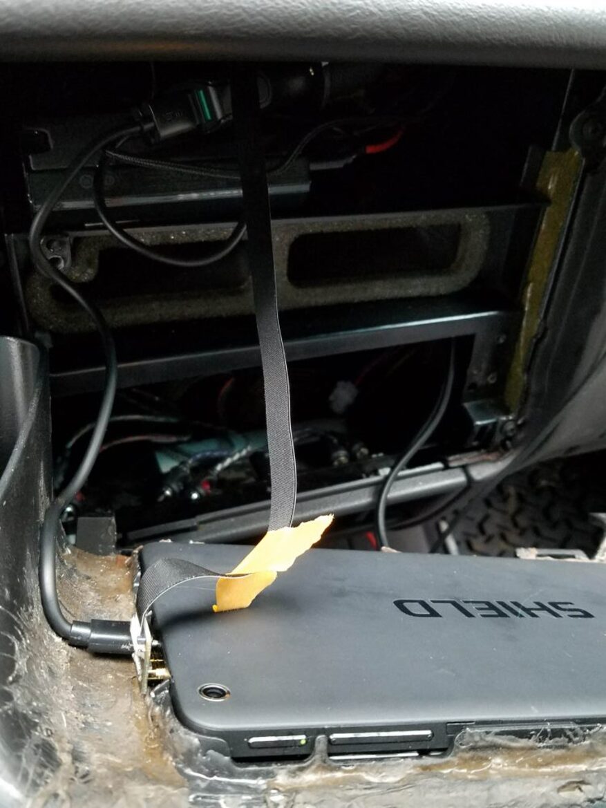 NVIDIA SHIELD Tablet Powered In-Car Infotainment System DIY Project Guide