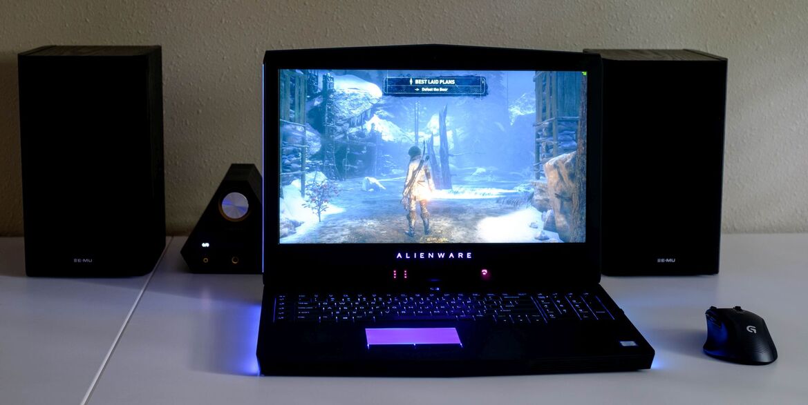 Alienware 17 R4 2017 Gaming Laptop Review: Powerful And Refined