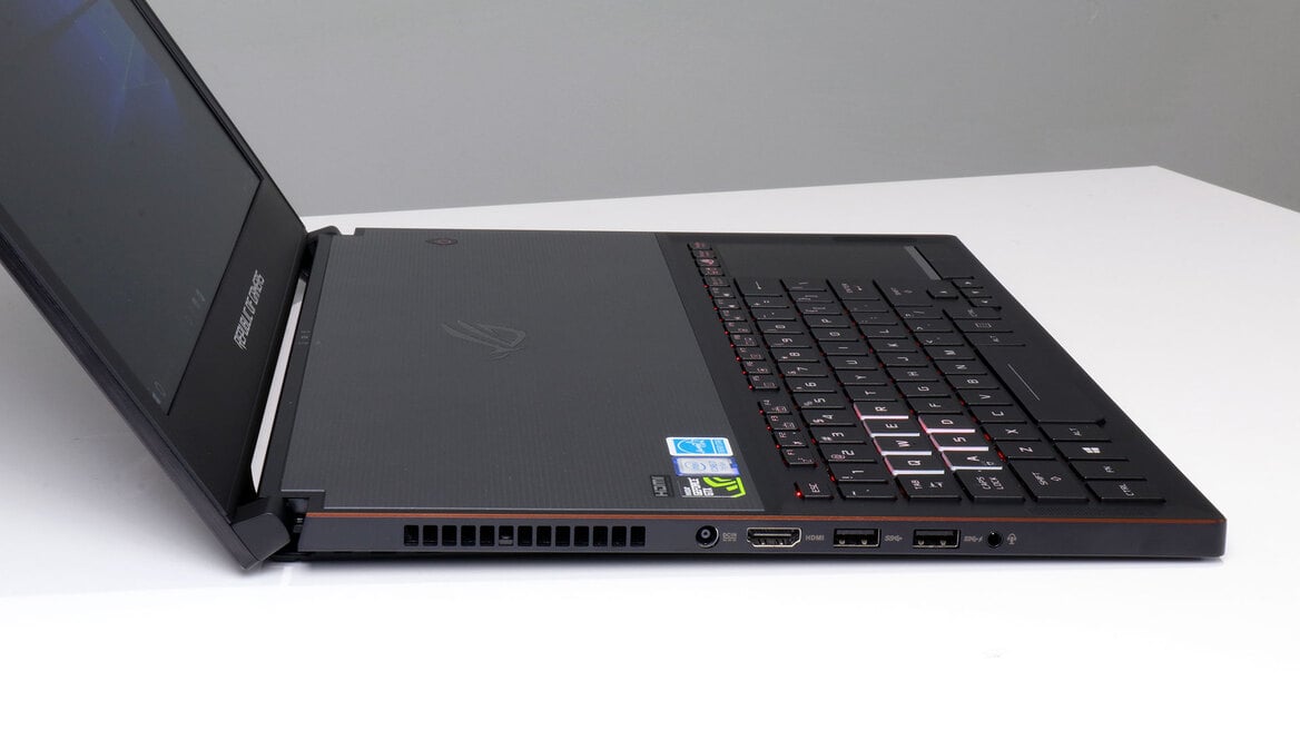 ASUS ROG Zephyrus GX501 Review: A Thin, Powerful Max-Q Gaming Laptop