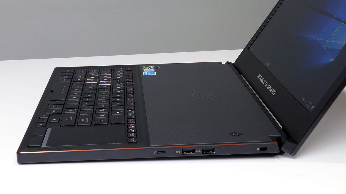 ASUS ROG Zephyrus GX501 Review: A Thin, Powerful Max-Q Gaming Laptop