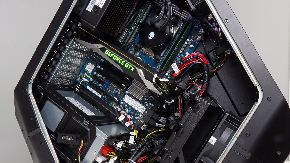 Alienware Area-51 Ryzen Threadripper Edition Hands-On With Benchmark Annihilation