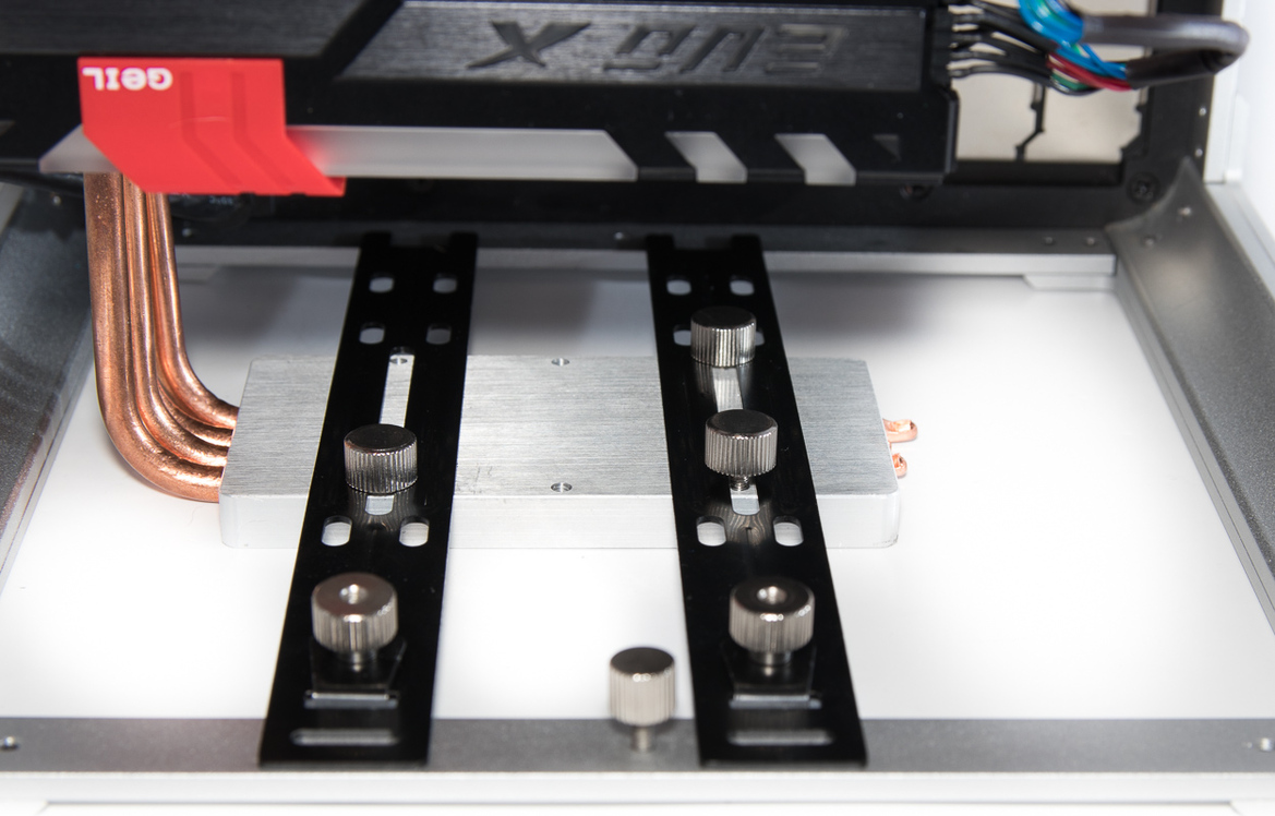 Streacom DB-4 Silent Kaby Lake Media PC Build: The Sound Of Silence