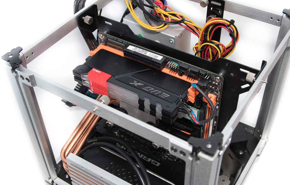 Streacom DB-4 Silent Kaby Lake Media PC Build: The Sound Of Silence