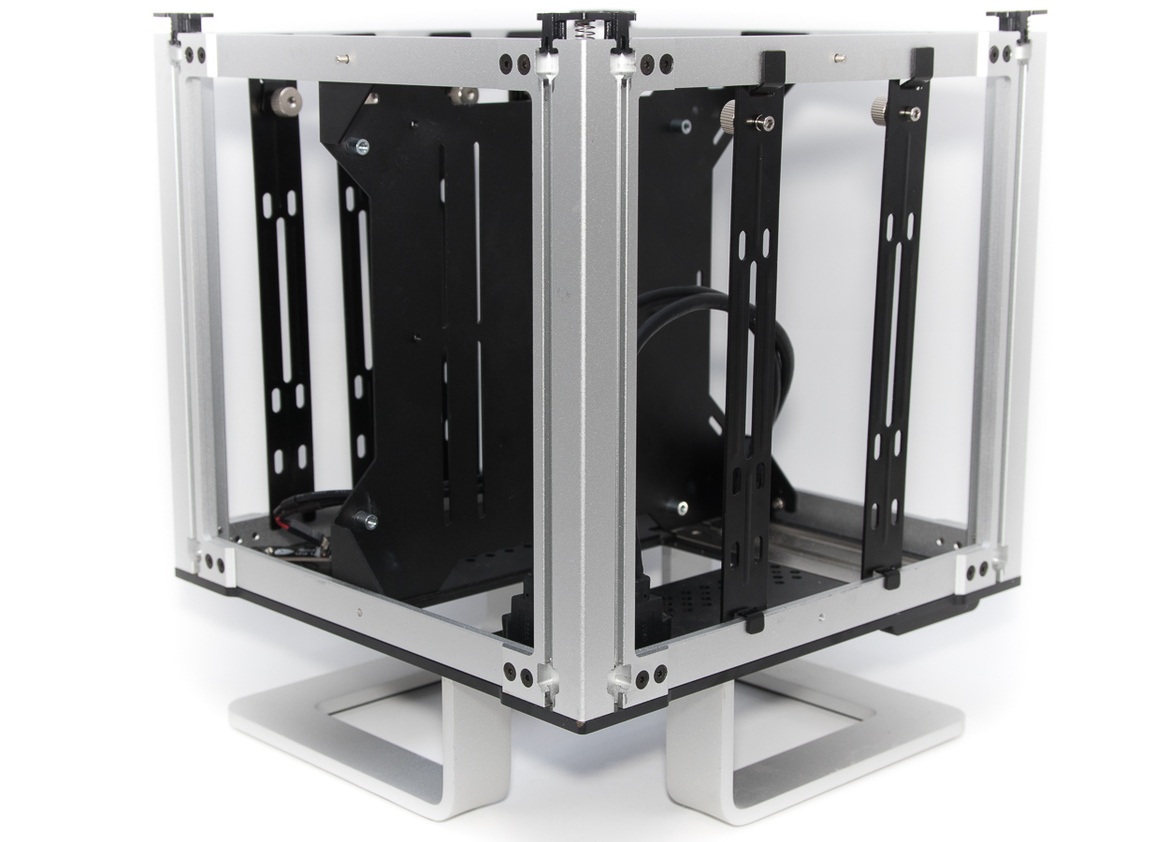 Streacom DB-4 Silent Kaby Lake Media PC Build: The Sound Of Silence