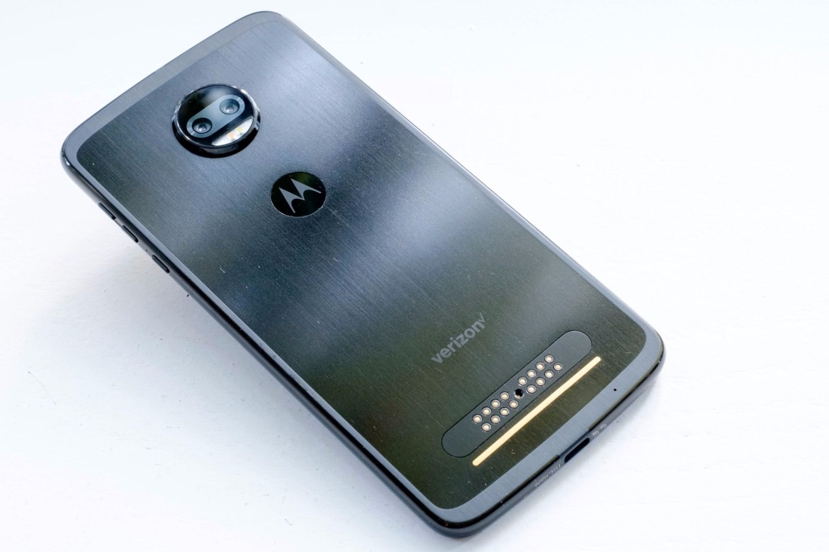 Moto Z2 Force Review: Shatterproof, Modular Android