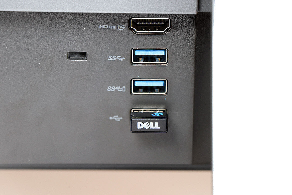 Dell Inspiron 27 7000 All-In-One Review: Rocking AMD Ryzen And Radeon
