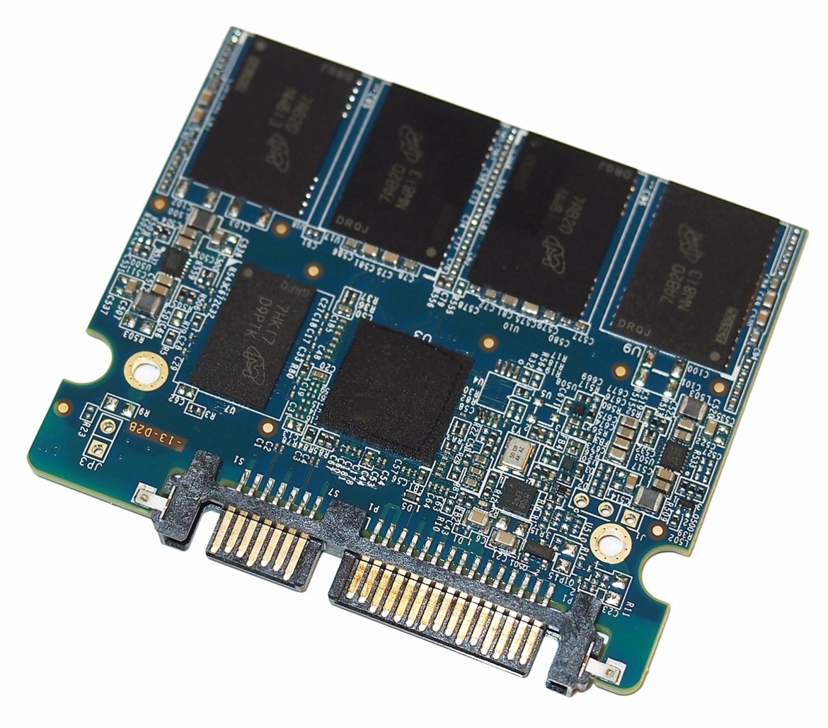 Crucial BX300 3D MLC SSD Review: Affordable, Durable, Solid State Storage