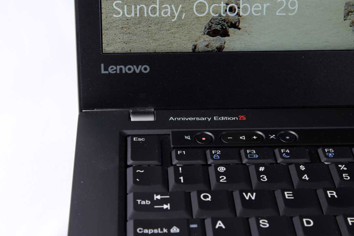 Lenovo ThinkPad 25 Anniversary Edition Review: Retro Style, Modern Performance