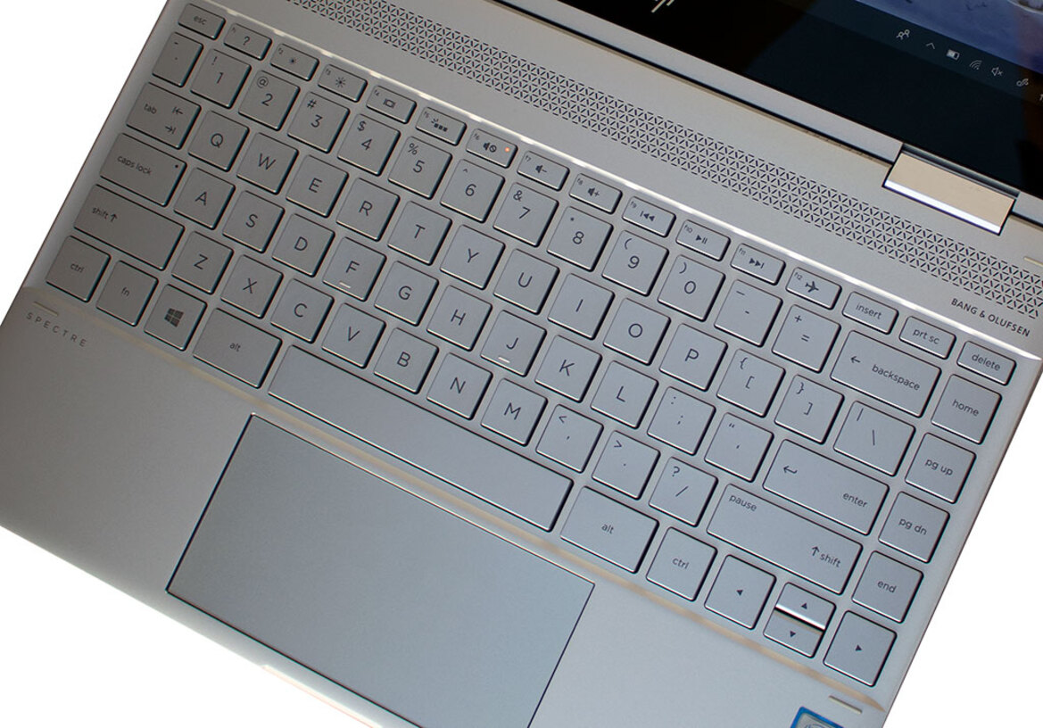 HP Spectre x360 (2017) Review: A Beautiful And Impressively Quiet Convertible