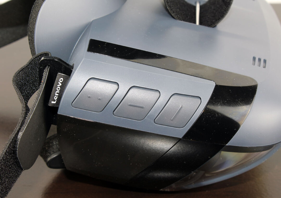 Lenovo Star Wars: Jedi Challenges Review: Battling Darth Vader In AR