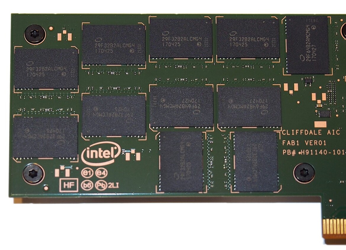 Intel SSD DC P4600 NVMe PCIe Review: Low-Latency TLC Storage For The Data Center