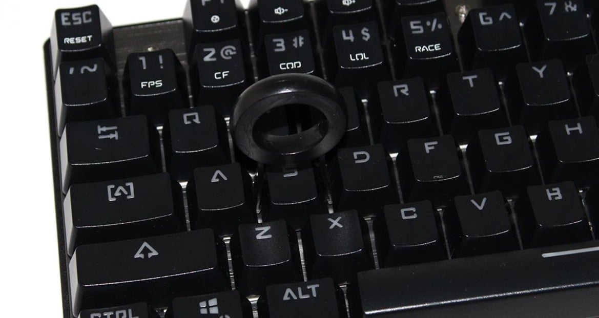 5-Way Mechanical Keyboard Roundup: Top Decks For Gamers And Enthusiasts