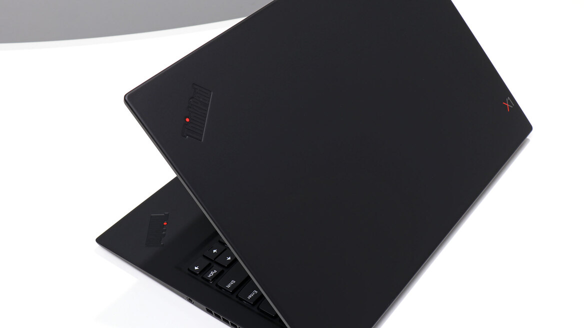 Lenovo ThinkPad X1 Carbon (2018) Review: 6th Gen Workhorse, HDR Brilliance