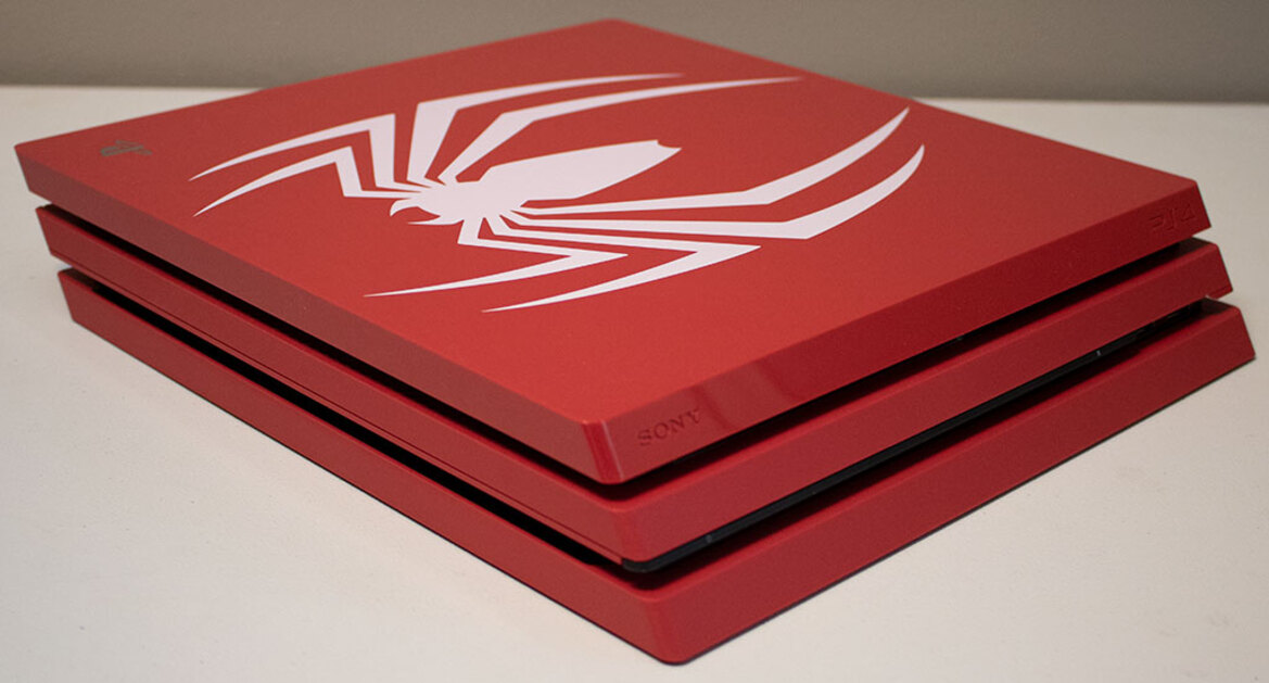 Sony PlayStation 4 Pro 1TB Marvel Spider-Man Limited Edition Console Unboxed