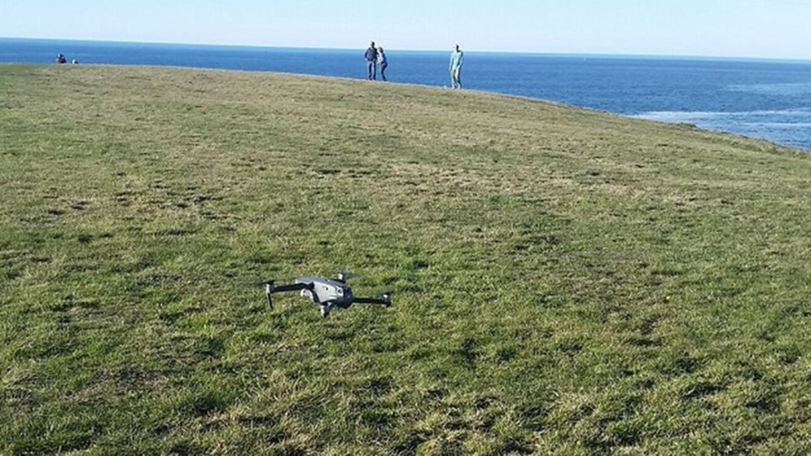 DJI Mavic 2 Zoom Review: An Eagle-Eyed Aerial Ace