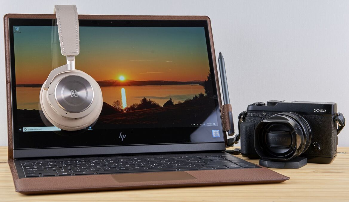 HP Spectre Folio Review: A Luxurious Leather-Clad Beauty 