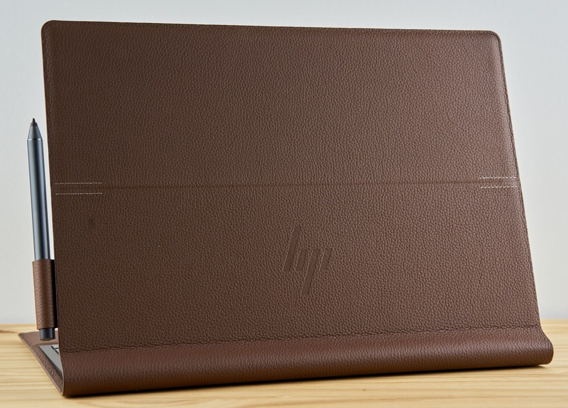 HP Spectre Folio Review: A Luxurious Leather-Clad Beauty 