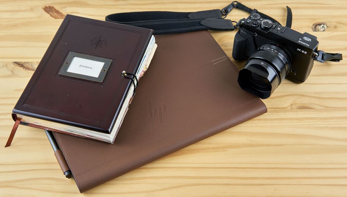 HP Spectre Folio Review: A Luxurious Leather-Clad Beauty 