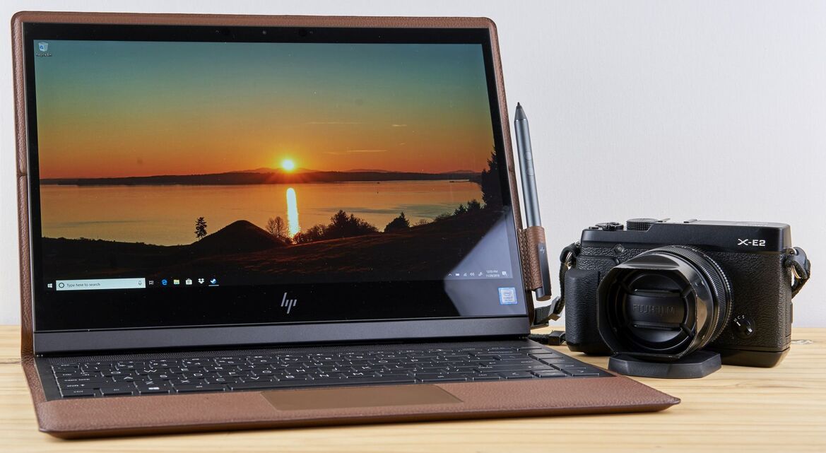 HP Spectre Folio Review: A Luxurious Leather-Clad Beauty 