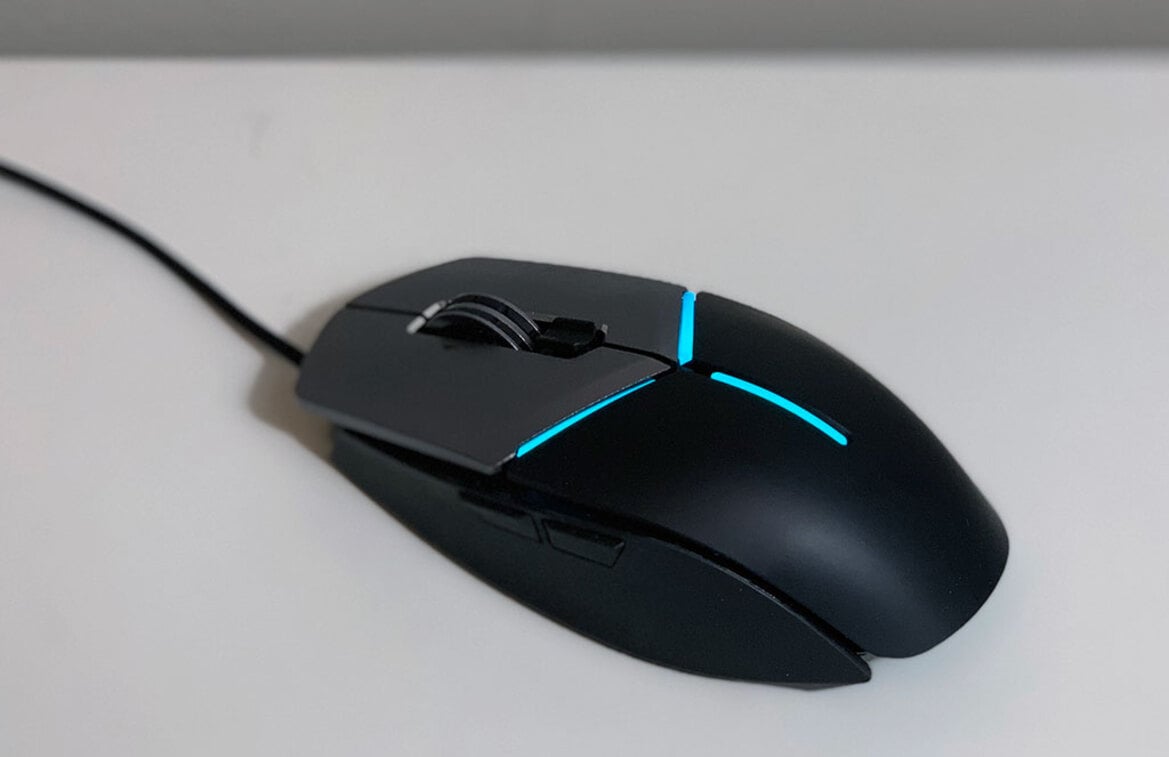 Alienware AW988 Wireless Headset And AW959 Elite Mouse Review