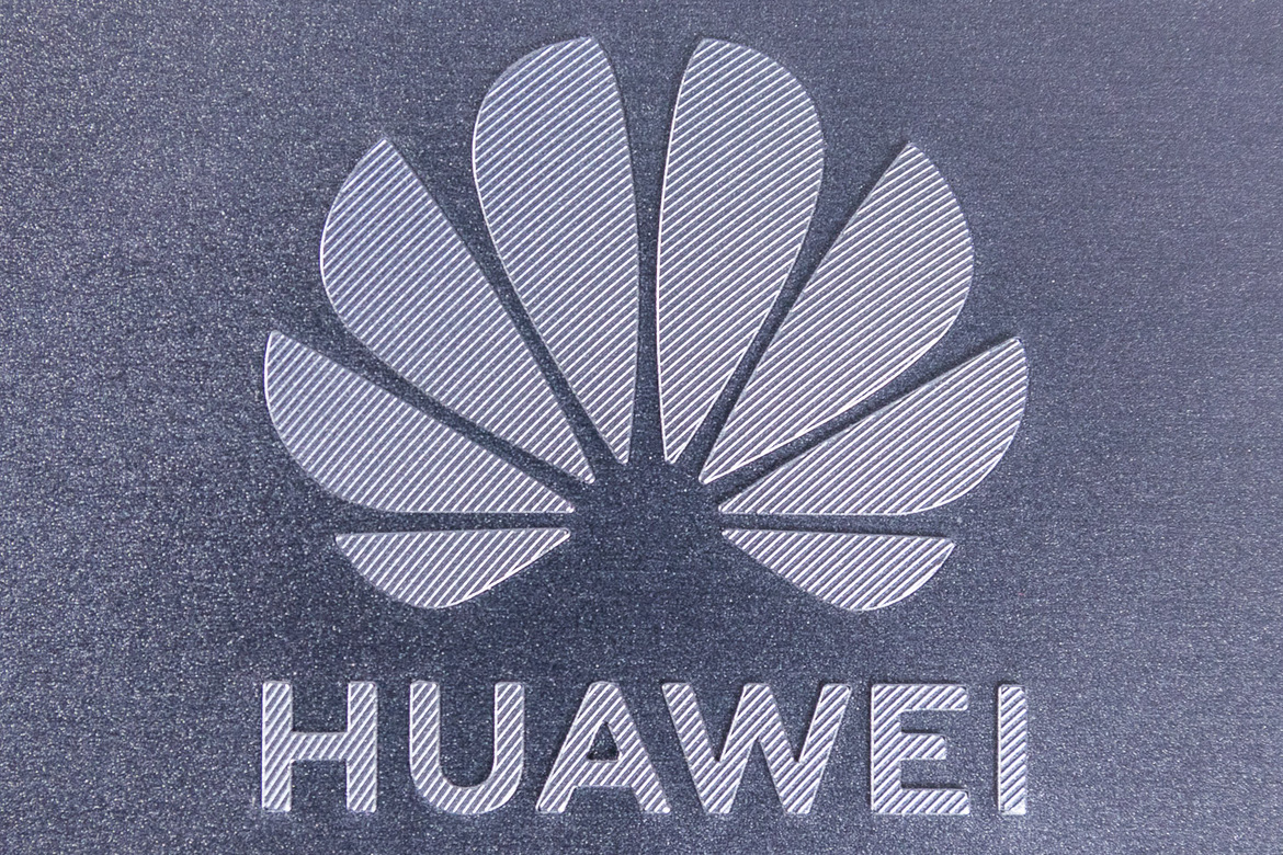 Huawei MateBook 13 Review: A High Performance Ultrabook With Caveats