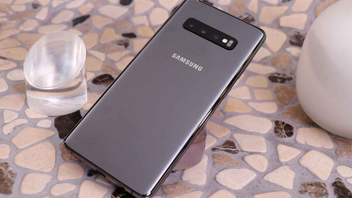 Samsung Galaxy S10+ Review: 10th Generation Android Greatness