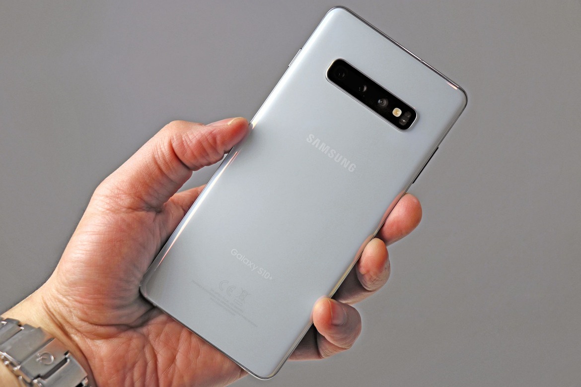 Samsung Galaxy S10+ Review: 10th Generation Android Greatness