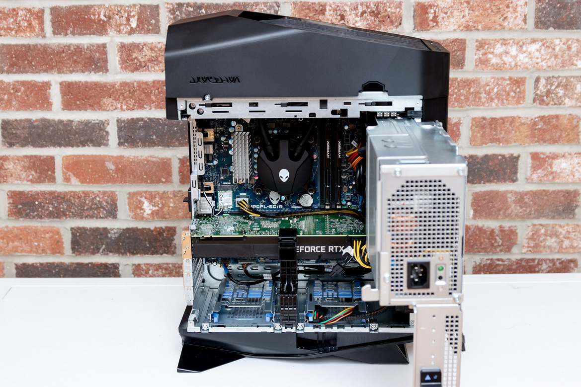 Alienware Aurora R8 Review: A Compact RTX Gaming Powerhouse
