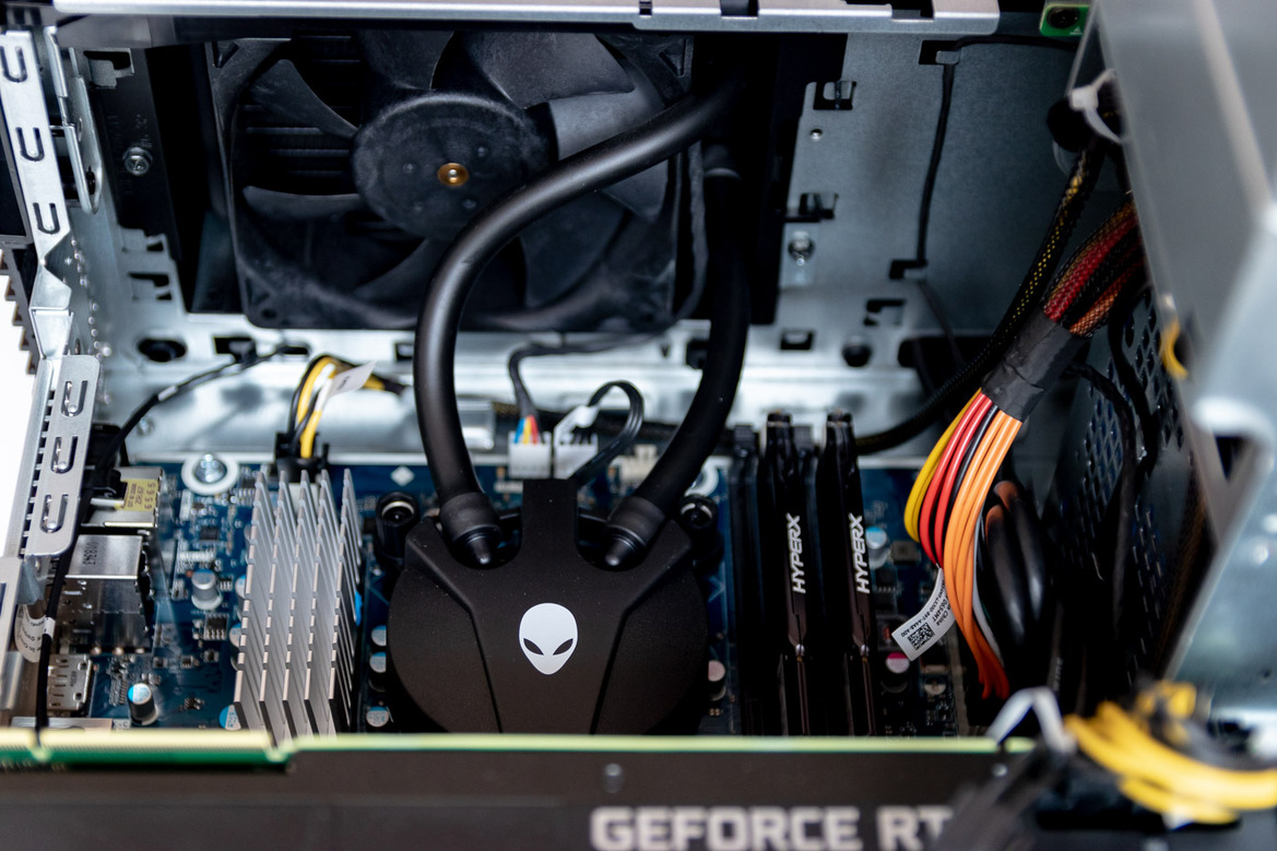 Alienware Aurora R8 Review: A Compact RTX Gaming Powerhouse